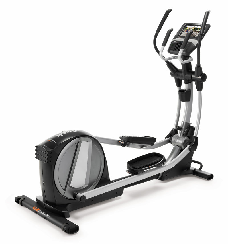 Nordic Track SE7i Elliptical Trainer. Image taken from an angle of the cross trainer.