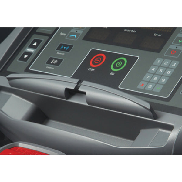 A close up image of the console on the Gym Gear T97 Commercial Treadmill.  Fitness Options, Online Gym Equipment Supplier and Nottinghamshire Showroom