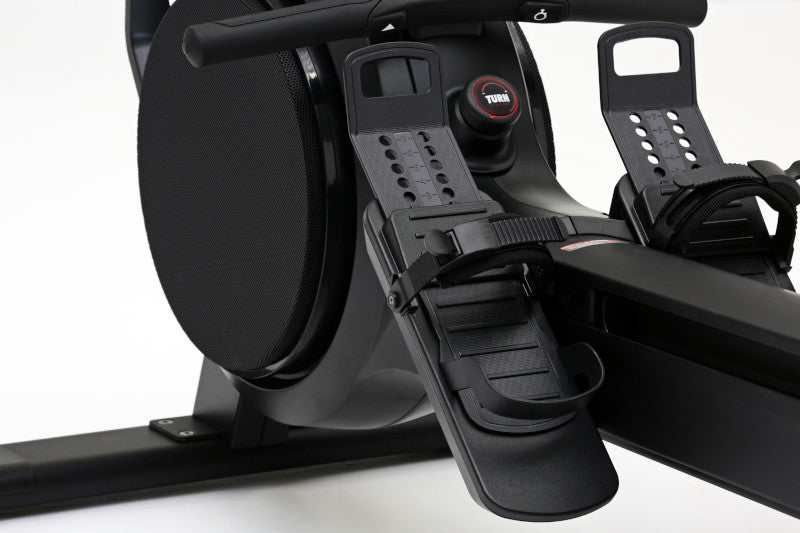 Image of the adjustable footplates on the Life Fitness TFT2.0 Performance Heat rower. Fitness Options, Online Gym Equipment Supplier and Nottinghamshire Showroom